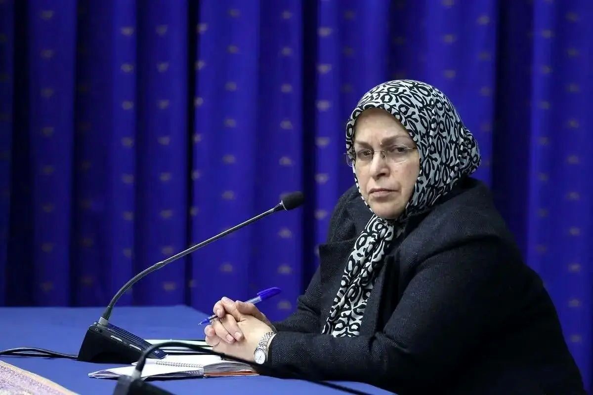 آذر منصوری: قانون مهریه نه اصلاح است و نه حمایت، فقط تعمیق تبعیض است