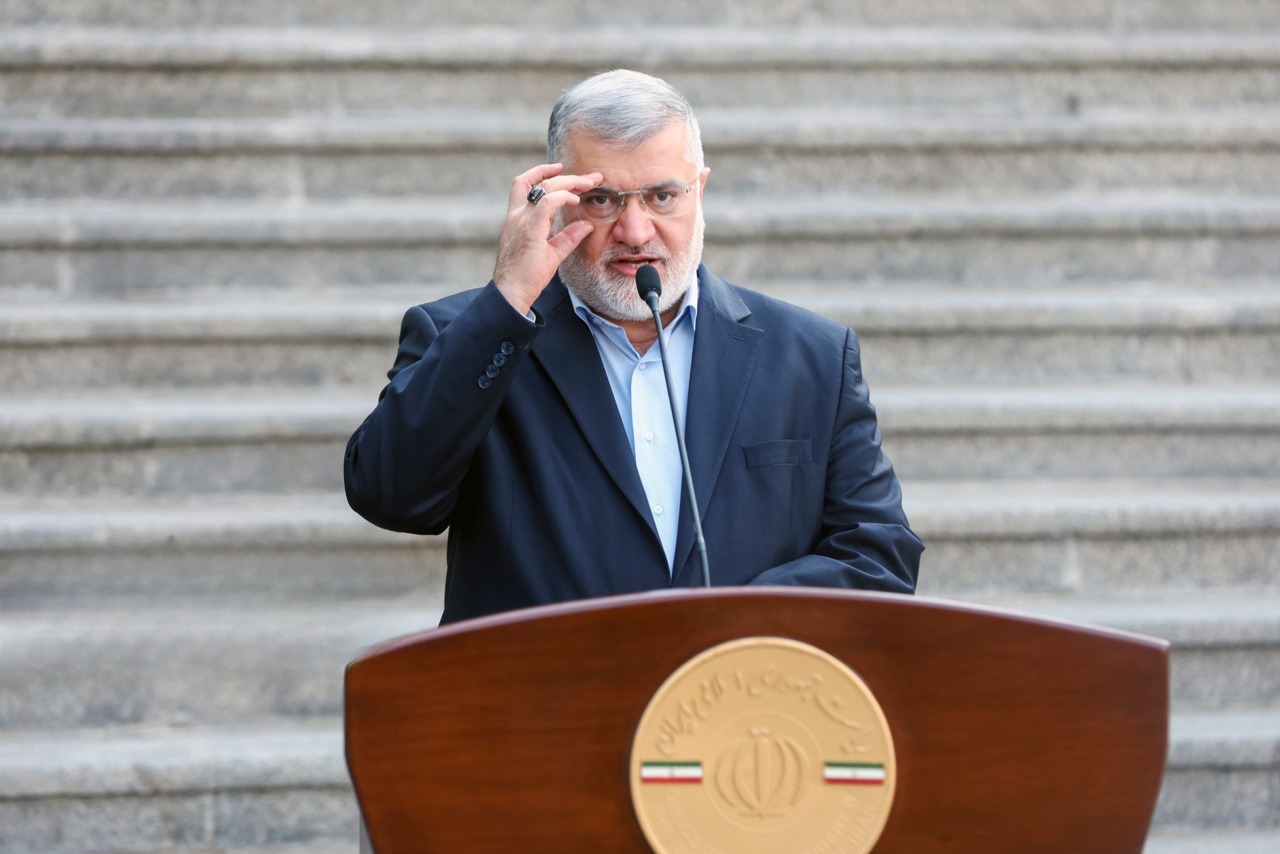 استاندار تهران: طبق قانون امروز نباید تهران تعطیل می‌شد/ احتمالاً جمعه درباره تعطیلی تصمیم‌گیری شود