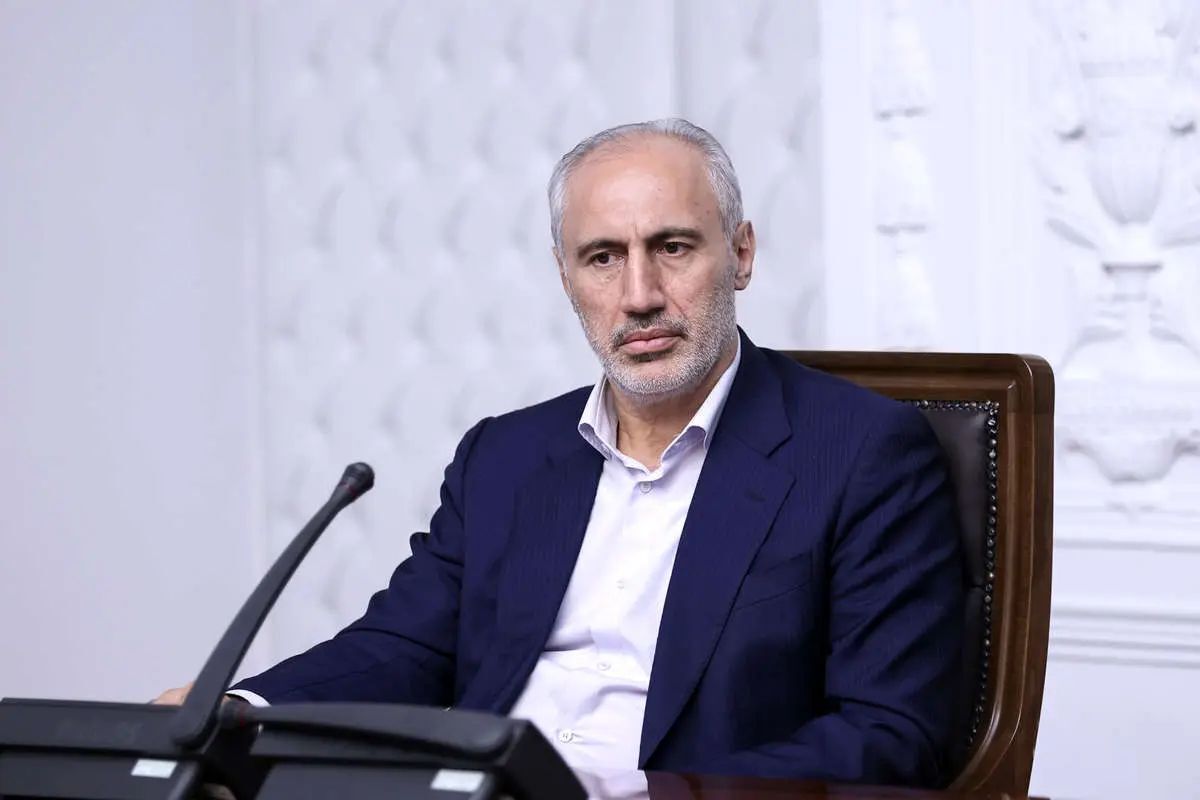 رئیس سازمان برنامه و بودجه: نرخ تورم در سال آینده، ۴۰ و خرده‌ای درصد خواهد بود/ ردیف بودجه ۱۳۶ دستگاه حذف یا ادغام شده