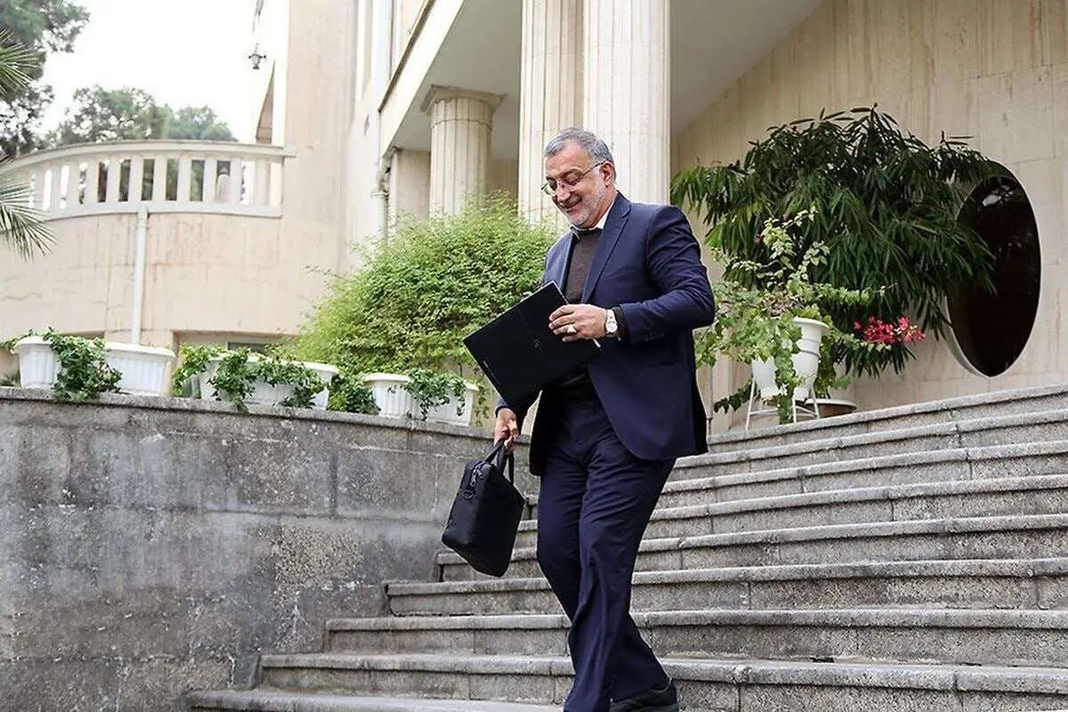 امانی، عضو شورای شهر: بودجه سال آینده شهرداری تهران، معادل بودجه ۱۱ وزارتخانه است؛ این رقم بسیار بزرگ است/ سند بودجه ۱۴۰۵ شهرداری، شفافیت ندارد