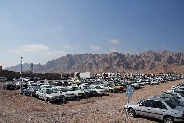 آغاز مزایده ۴۲۶ وسیله نقلیه توقیفی در اصفهان