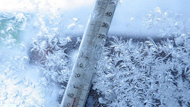 یخبندان اصفهان در آستانه زمستان؛ دمای بوئین به ۲۰ درجه زیر صفر رسید