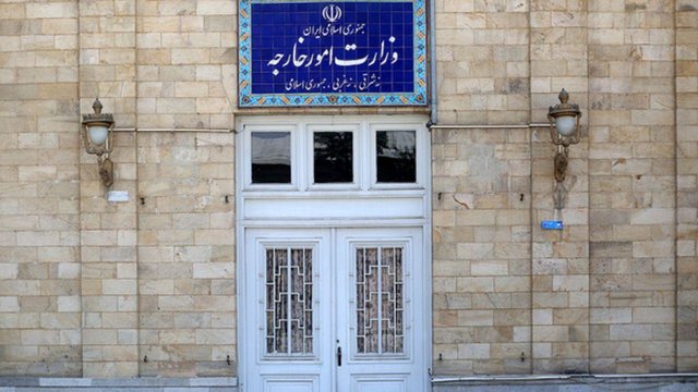 وزارت خارجه: بازگشت ۵۵ نفر از اتباع ایرانی از آمریکا
