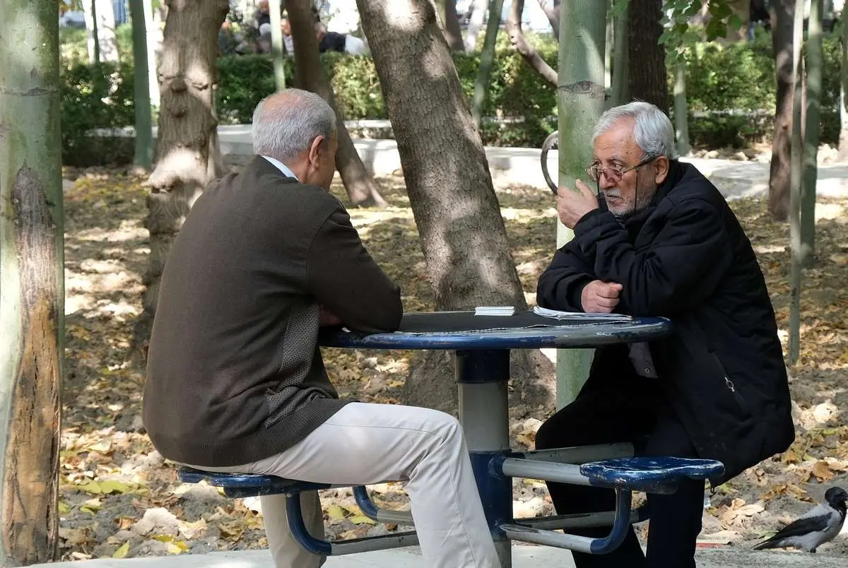 تبعیض در پرداخت حقوق بازنشستگان فرهنگی/اقدام صندوق بازنشستگی برخلاف نص صریح قانون