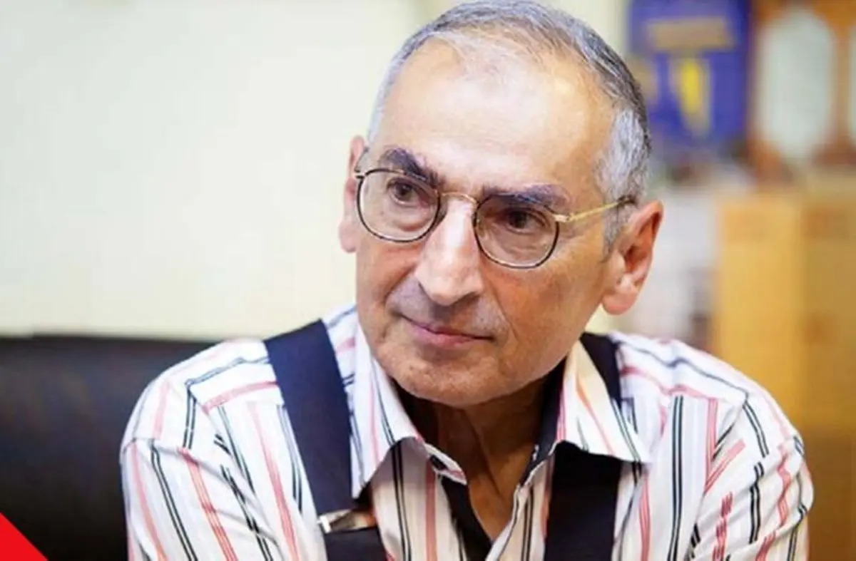 صادق زیباکلام: هنوزم دود از کنده طبقه متوسط بلند می‌شود