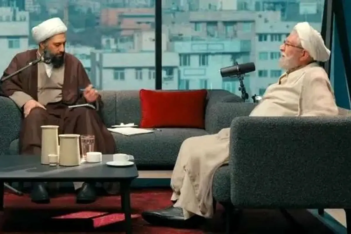 روزنامه اطلاعات: سلیمانی اردستانی انحراف فکری دارد، در لباس روحانیت به جنگ معتقدات شیعه رفته اند