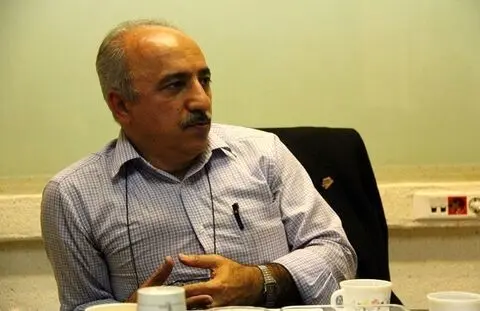 افقه: تحقق در آمدهای نفتی و مالیاتی بودجه بعید است
