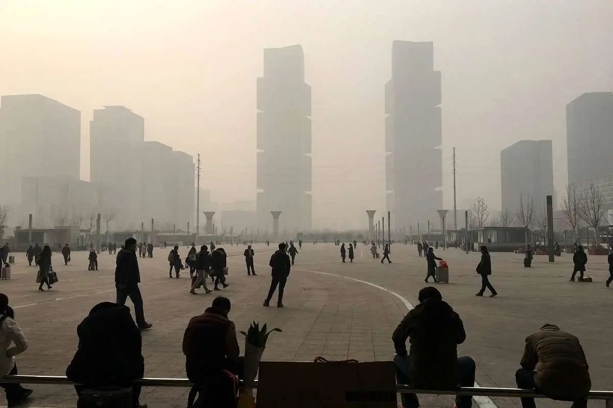 وزارت بهداشت: سالانه ۵۹ هزار نفر به دلیل آلودگی‌ها جان می‌دهند؛ از این تعداد ۸۹۰۰ تن در تهران هستند