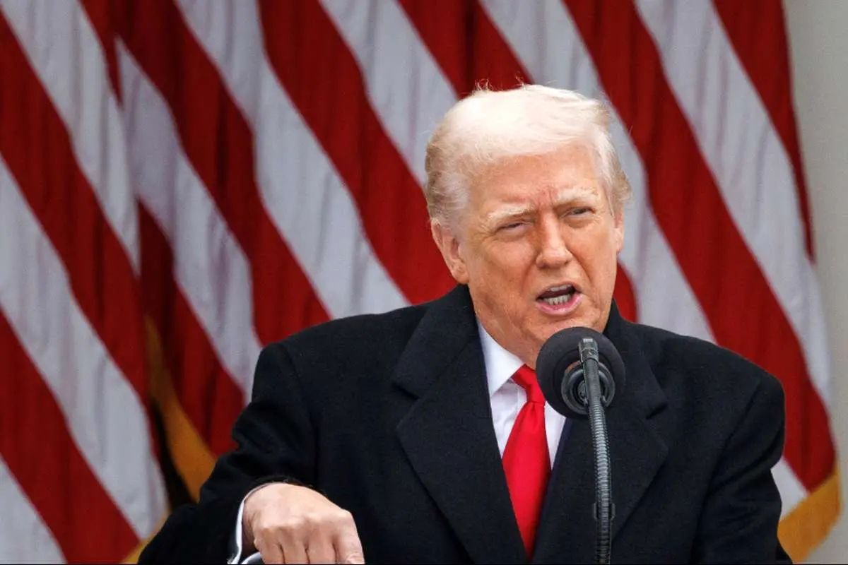 ترامپ: مقامات موقت ونزوئلا موافقت کرده‌اند که بین ۳۰ تا ۵۰ میلیون بشکه نفت مشمول تحریم را به آمریکا تحویل دهند