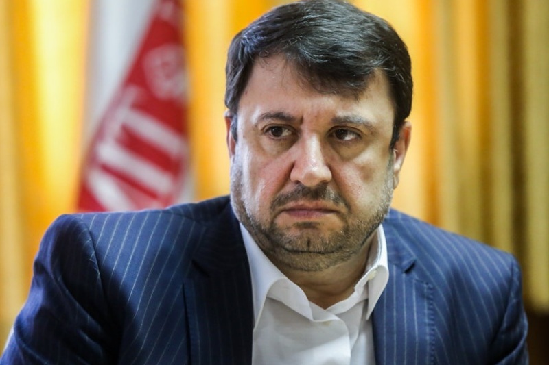 فیروزآبادی: همین الان یک جدول بزرگی وجود دارد که در آن، با وجود اینکه برای همه اینترنت بسته است، تعداد زیادی اینترنت باز دارند