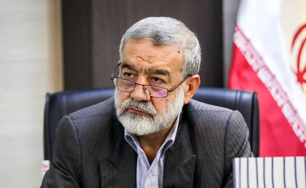 نماینده مجلس: در تیم اقتصادی دولت، هر کس ساز خود را می‌زند!