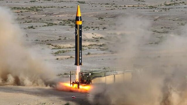رویترز: ایران امروز آزمایش موشکی انجام می‌دهد