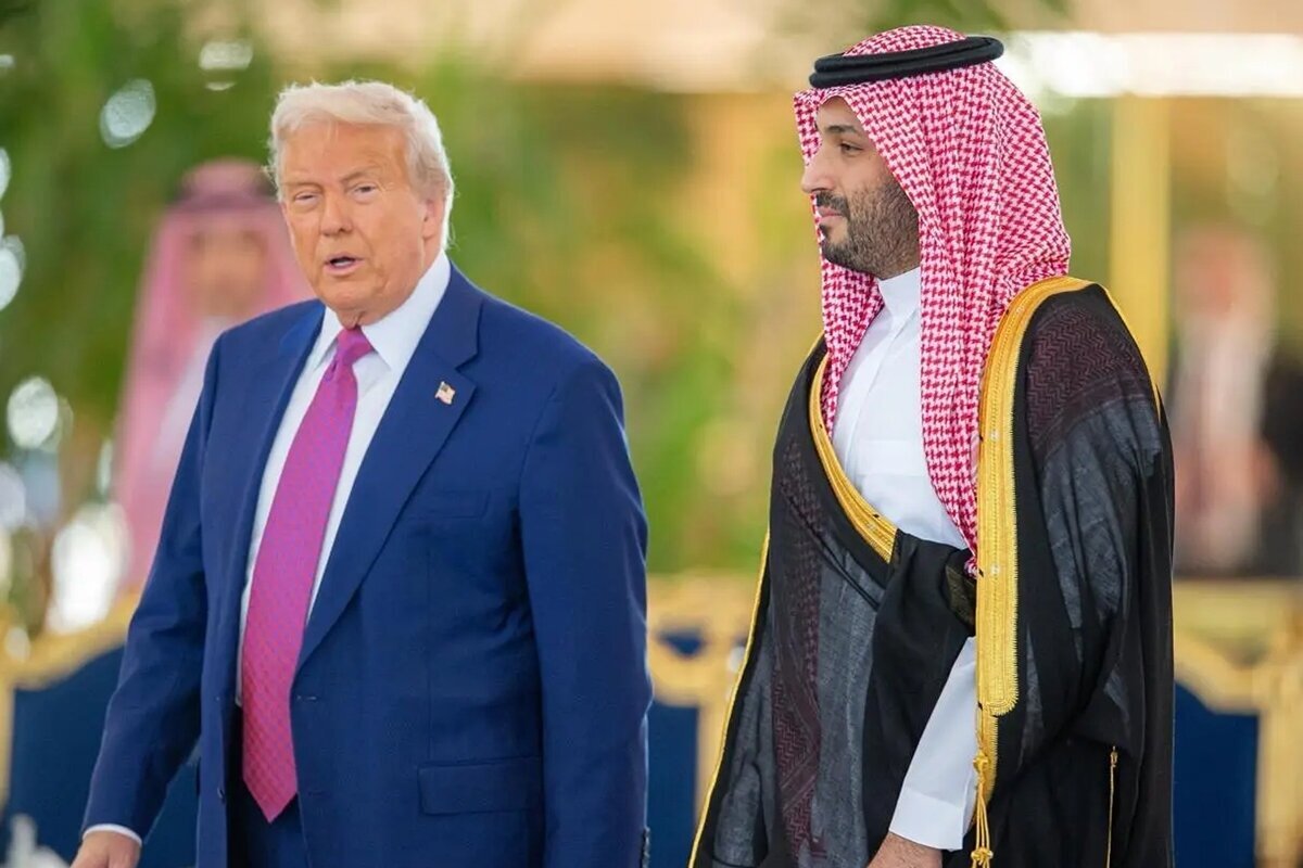 آسوشیتدپرس: دولت ترامپ به دنبال دستیابی به توافق تجاری هسته‌ای با عربستان است