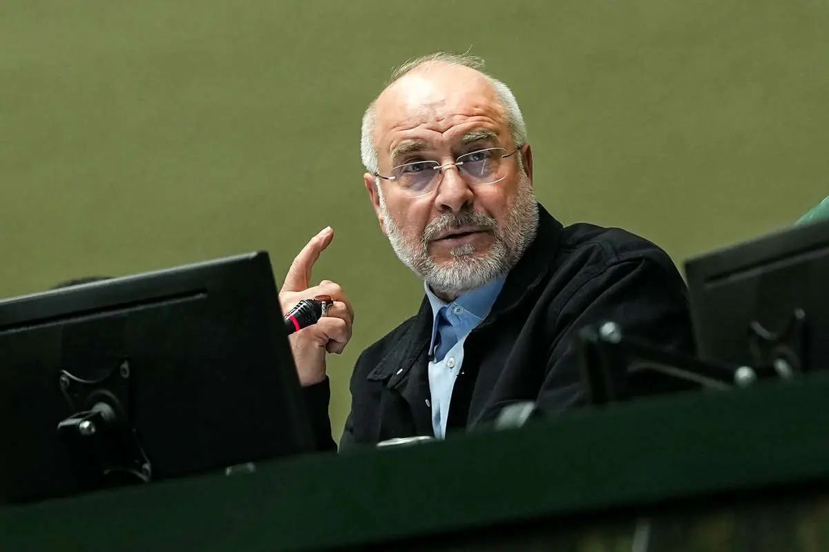 قالیباف: آمریکا تحلیل غلط نکند و تصمیم غلط نگیرد