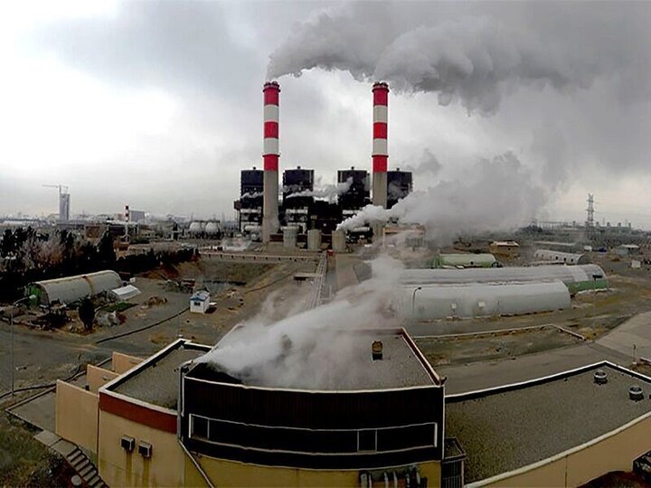 توقف مازوت سوزی مطالبه جدی اصفهان است؛ کاهش ۸۰ درصدی آورد زاینده‌رود