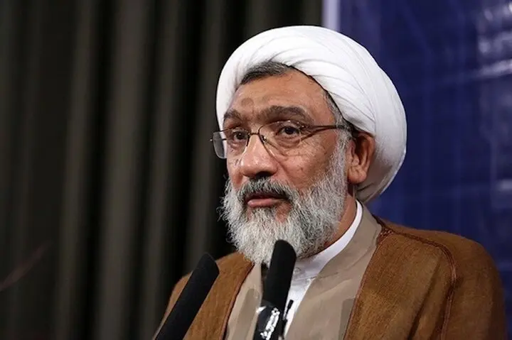 پورمحمدی: باید به رهبر جدید برای اصلاحات در کشور کمک کنیم