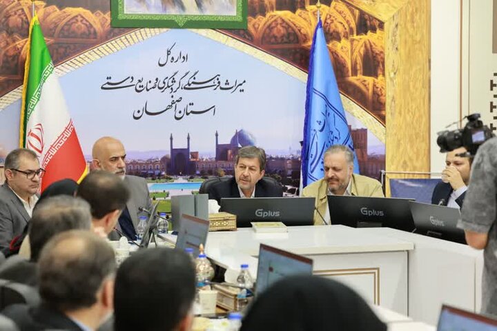 استاندار اصفهان: بحران امروز سکوی پرتاب گردشگری فرداست