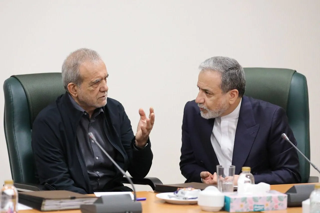 گزارش عراقچی از آخرین تحولات مرتبط با جنگ آمریکا علیه ایران به هیئت دولت