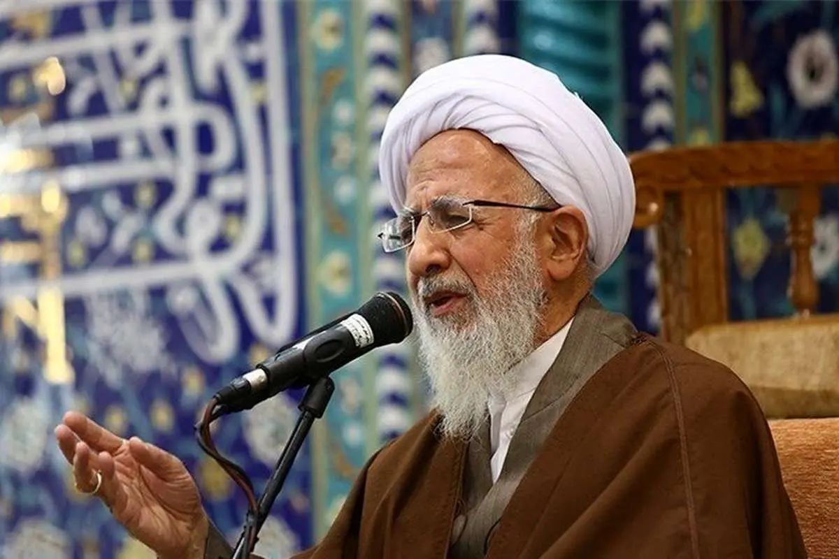 آیت‌الله جوادی آملی: انقلاب اسلامی بَرکت است/ اسرائیل و آمریکا در برابر ایران به ذلت رسیدند