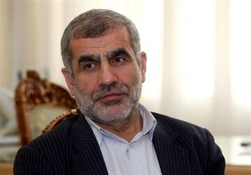 نیکزاد: تنگه هرمز، دشمن را دچار فلاکت کرده است