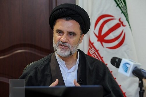 نبویان، نماینده مجلس: عده‌ای در ایران با انگیزه‌های گوناگون به فکر مذاکره افتاده‌اند