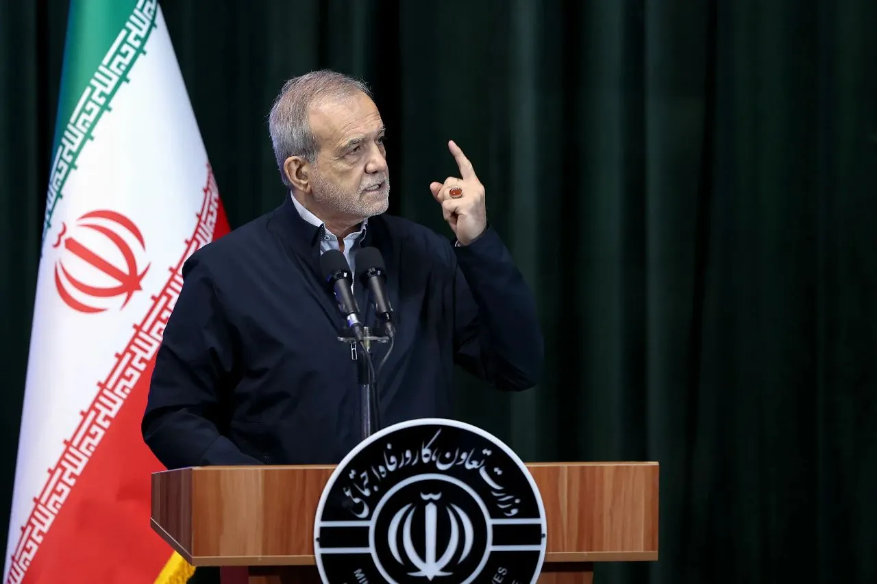 پزشکیان: حقوق را بالا ‌ببریم، خب تورم هم می‌رود بالا!