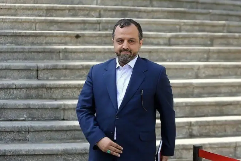 خاندوزی، رئیس گروه اقتصادی بیت رهبری و جایگزین آقامحمدی شد