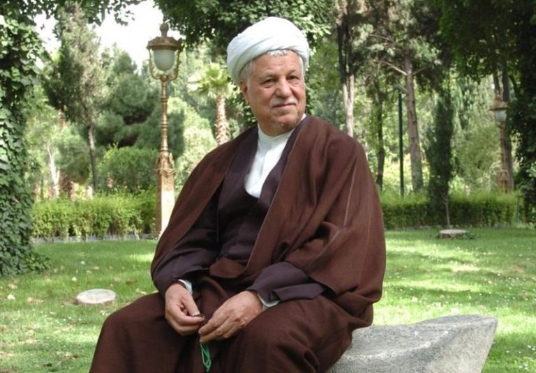 عامل موساد، رفسنجانی را در استخر غرق کرد! / ببینید