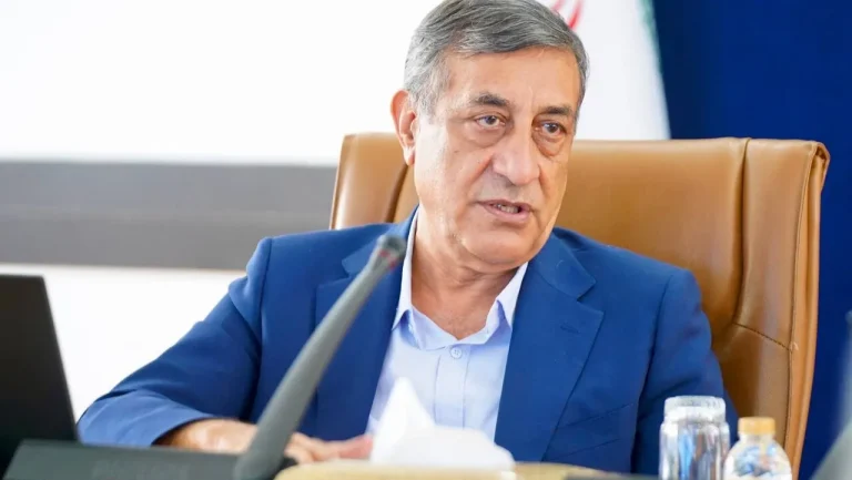 قائمپناه: بدون تأیید رهبری مذاکره نمیکنیم