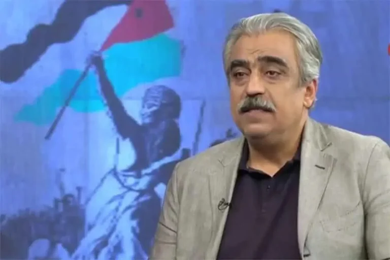 کارشناس صداوسیما: شاید ایران علاوه بر پدر همه بمبها، داداش، خاله و عمه همه بمبها را هم داشت