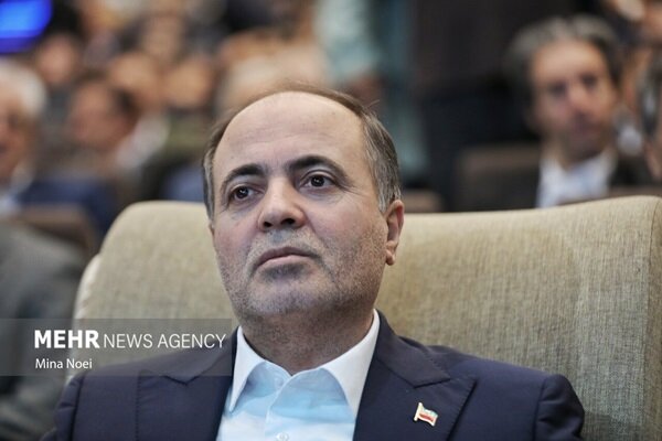 وزیرکشاورزی: صادرات پسته و زعفران ایران به اروپا باید تسهیل شود