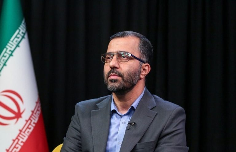 نماینده مجلس: هر کشوری که خاک خود را در اختیار دشمن قراردهد مجازات خواهیم کرد